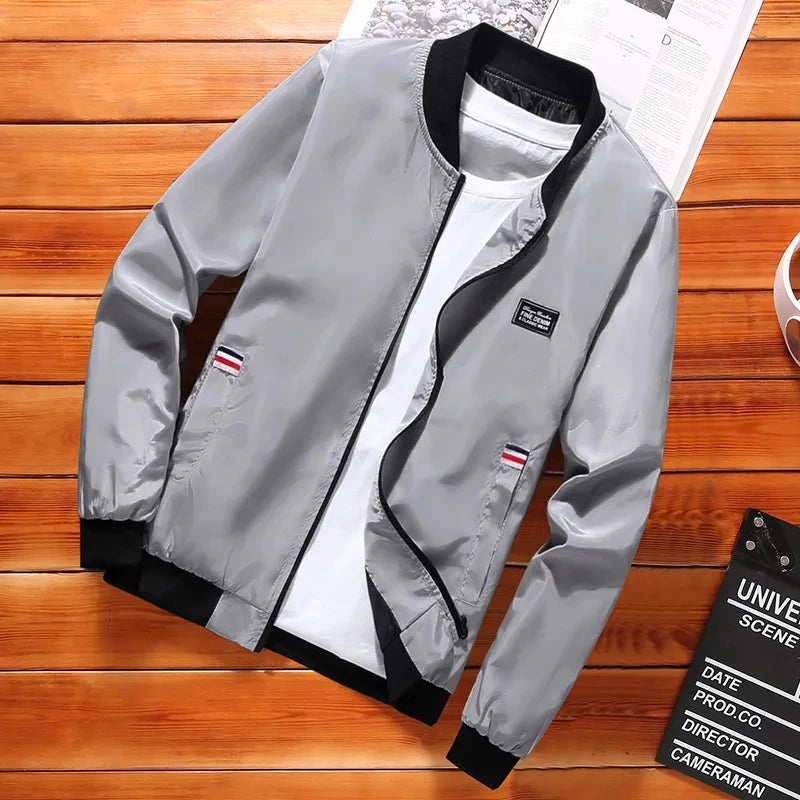 Men's Lightweight Windbreaker Spring Autumn Jacket Coat Men's Windproof Outdoor Casual Stylish Zipper Pocket Jacket Main image