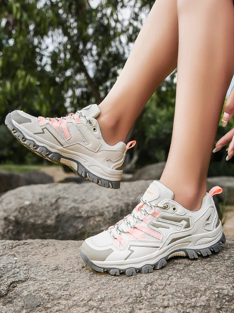 2025 Hiking Shoes Men Women Mesh Sneakers Breathable Fashion Mountain Shoes Boy Spring Autumn Summer Work Shoes Outdoor Trekking