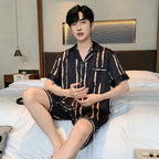 New men's summer summer thin ice silk short-sleeved shorts pajamas teenagers can wear a home service suit